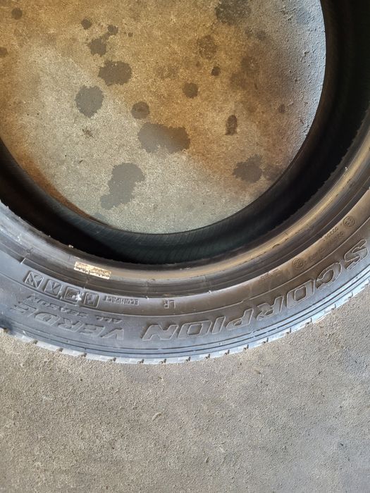 2 anvelope 235 55 R 19 Pirelli All Season
