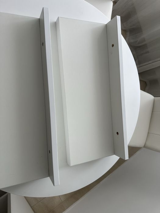 Etajere Albe de perete Design Interior la Super Pret  60 de ron !