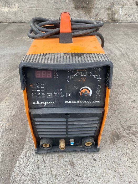 Аргонодугавой сварочний апарат СВАРОГ реал тиг 200