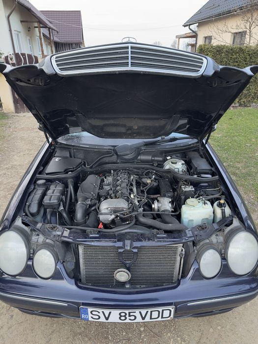 Mercedes E-270cdi 2001