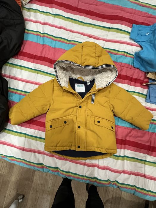 Бебешки якета и гащеризони