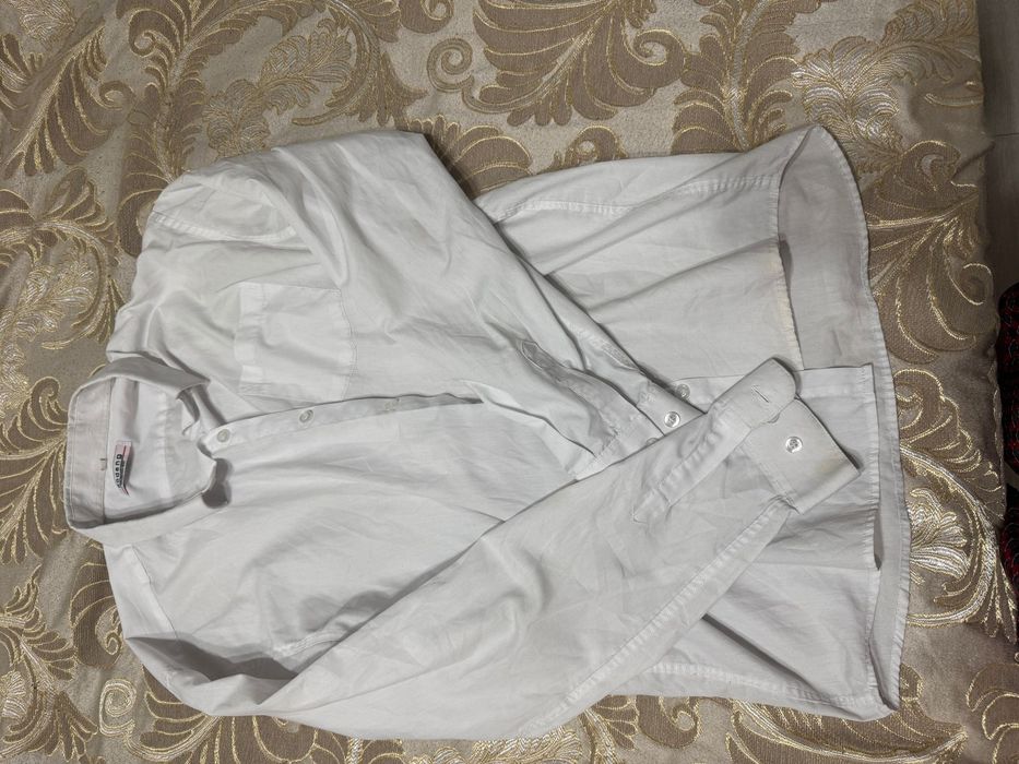 Продам мужские рубашки