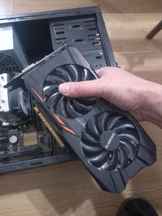 Запчаст  комплектующие