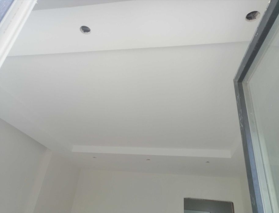 5.70€\м. ФИНА шпакловка, боядисване с латекс , обръщане на прозорци