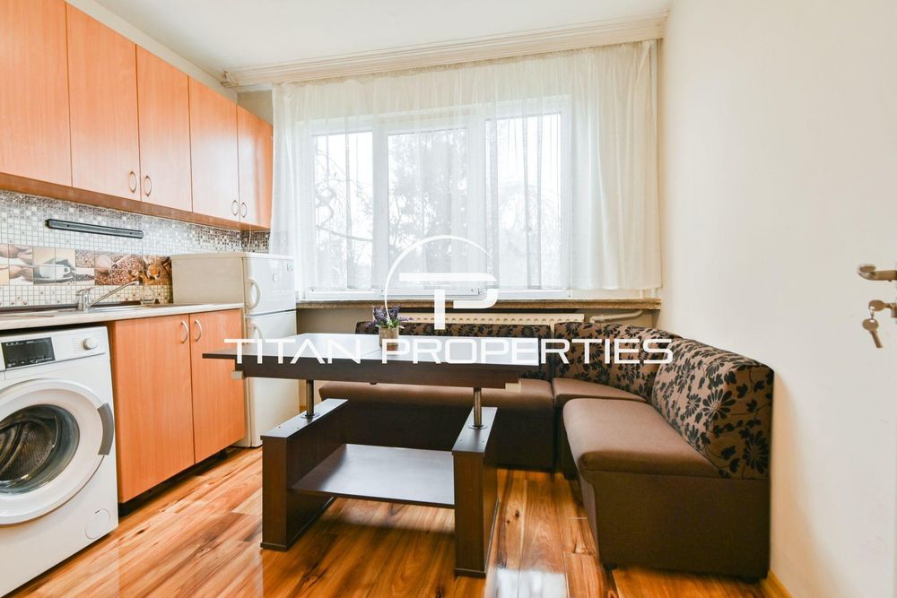 Гарсониера за продажба в ж.к Дружба