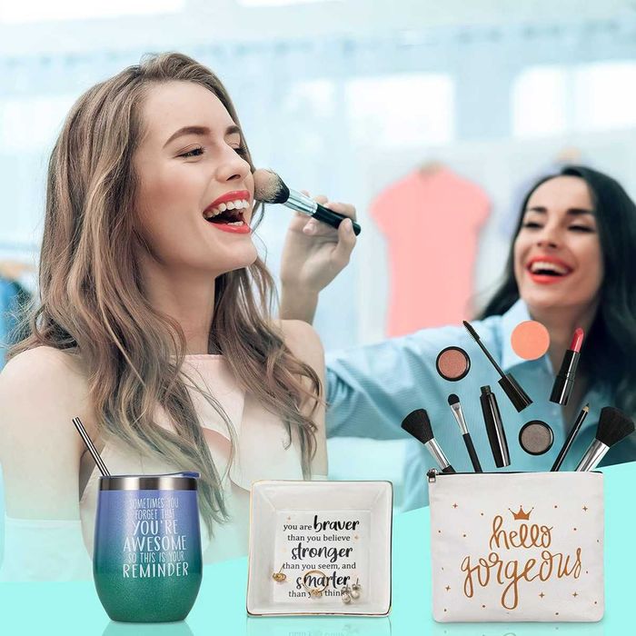 Подаръчен комплект за жена 9 части соли вана чаша спа релакс подарък