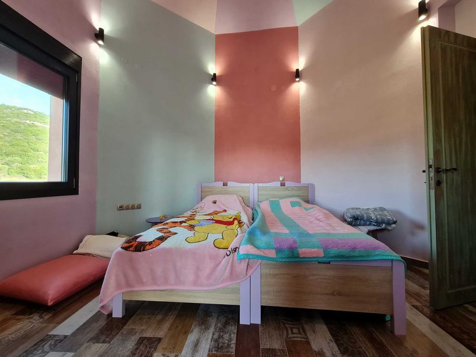 ПРОДАВА се самостоятелна къща 360 кв.м в Nea Peramos, Кавала код 4103