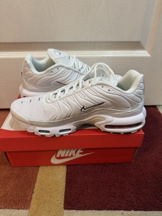 Nike Air Max Plus (TN) All White