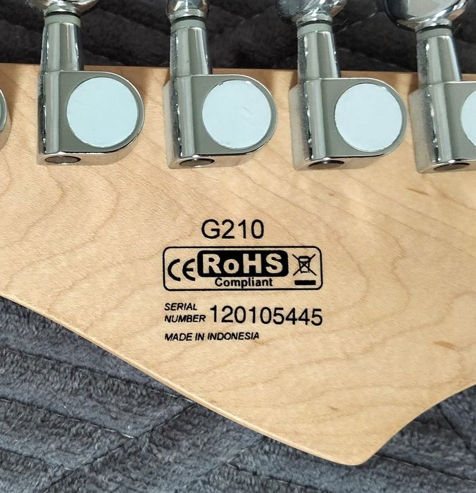 Электрогитара Cort G210