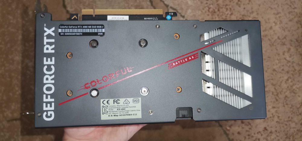 Продам видеокарту Colorful GeForce RTX 4060