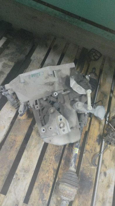 Cutie viteze Citroen C-Elysee 1.2S, an 2015