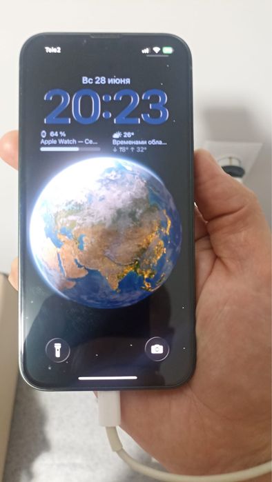 Обменяю iPhone 13, 128 ГБ.