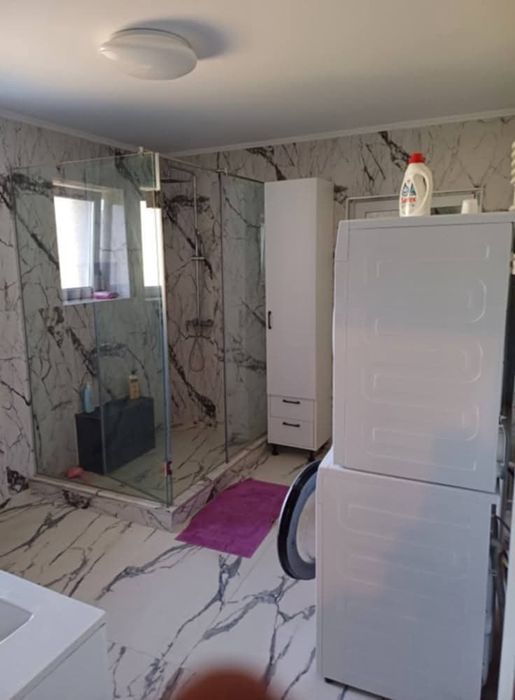Inchiriez casa 4 camere