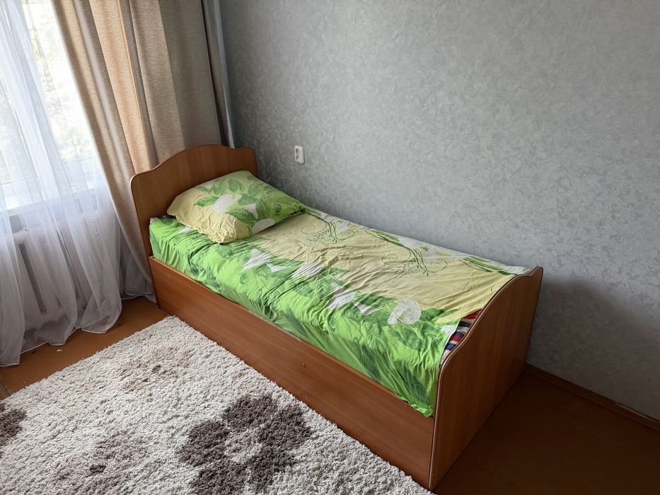 Кровать односпальная