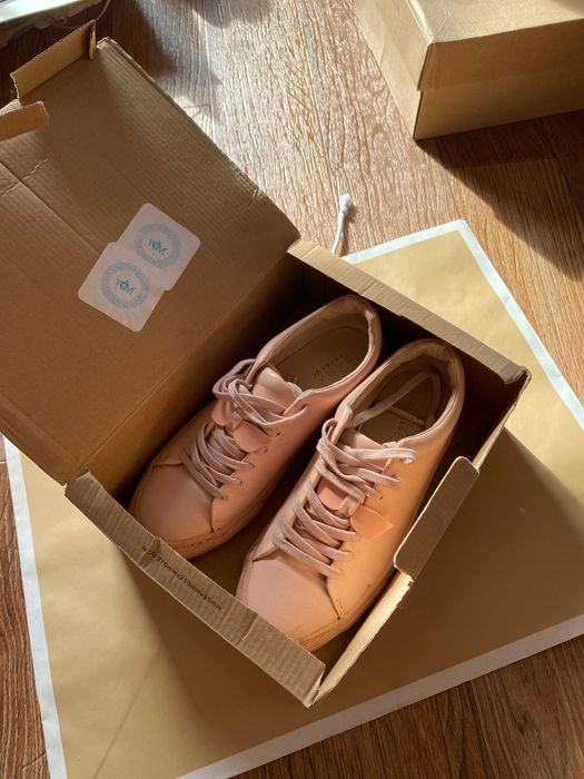 Продам кеды Zara