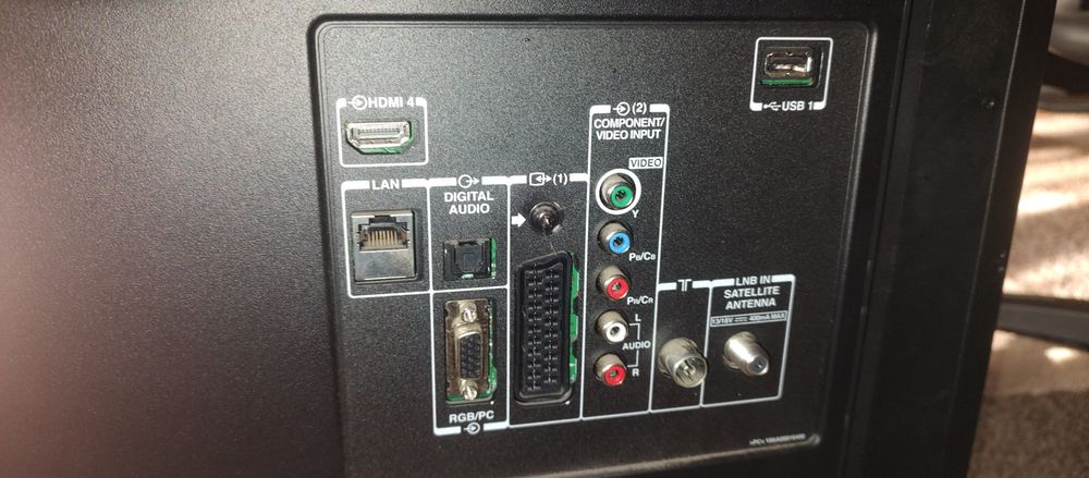 tv LCD Toshiba 101 diagonala
