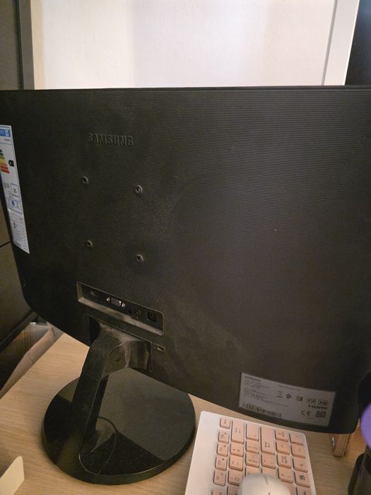 Monitor curbat LED 24'' Samsung C24F390FHU, Full HD, 60Hz