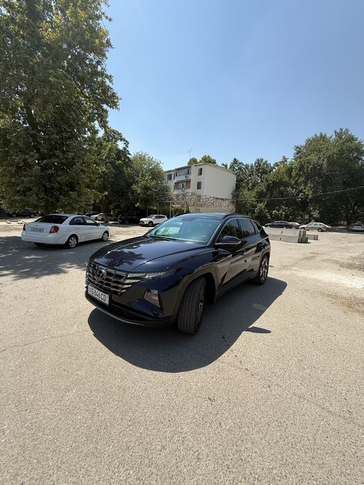Hyundai  Tucson  2.0  full