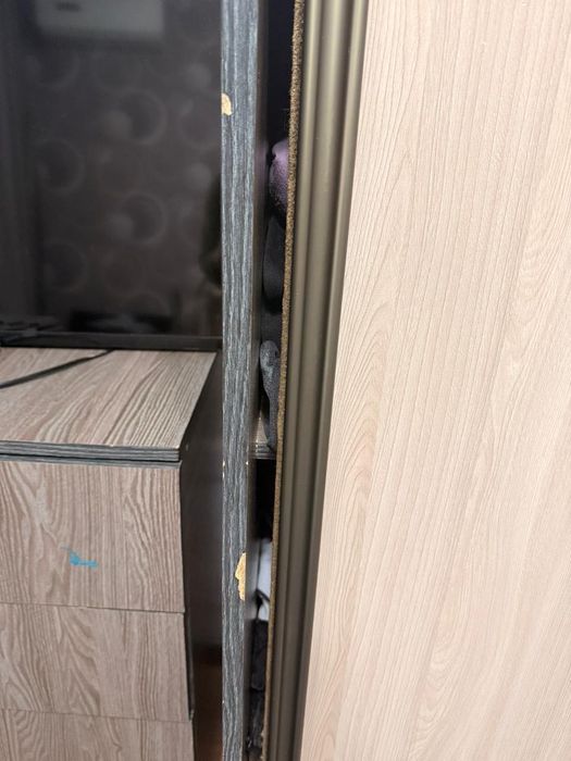 Шкаф и комод для спальни