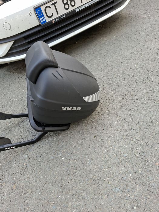 Topcase SHAD SH29 + suport motocicleta shad+ spătar