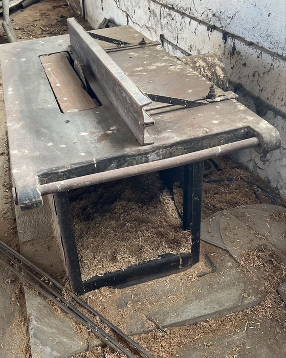 Fierastrau circular debitat masa lemnoasa 11 kw, 380 V