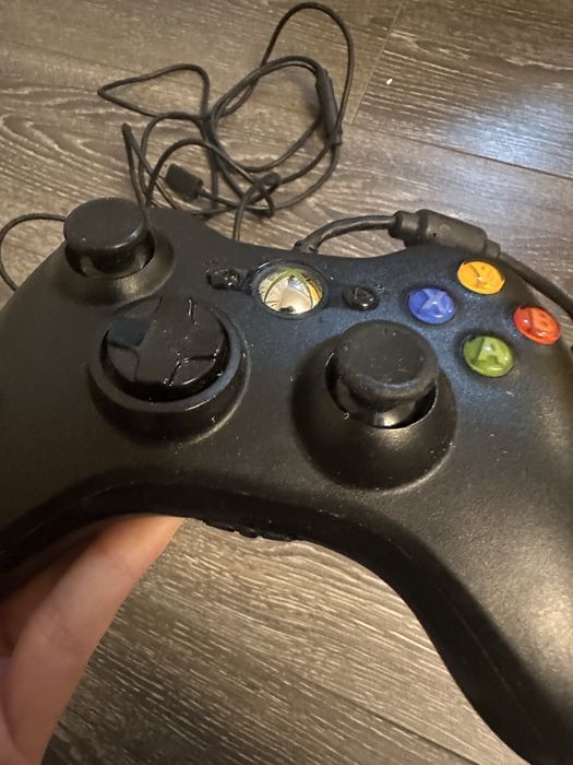 Controller cu fir ElektroStator DualShock pentru Xbox 360, Negru