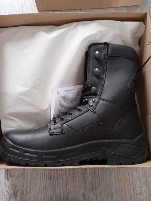 Мъжки обувки, кубинки, нови