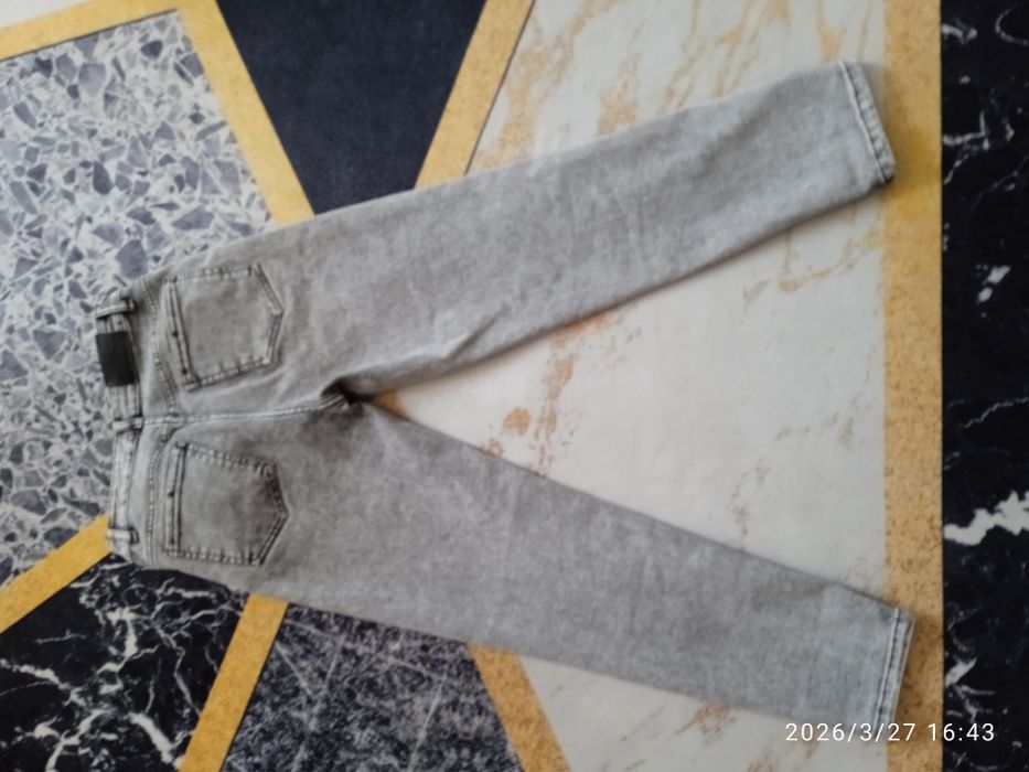 джинсы женские продам