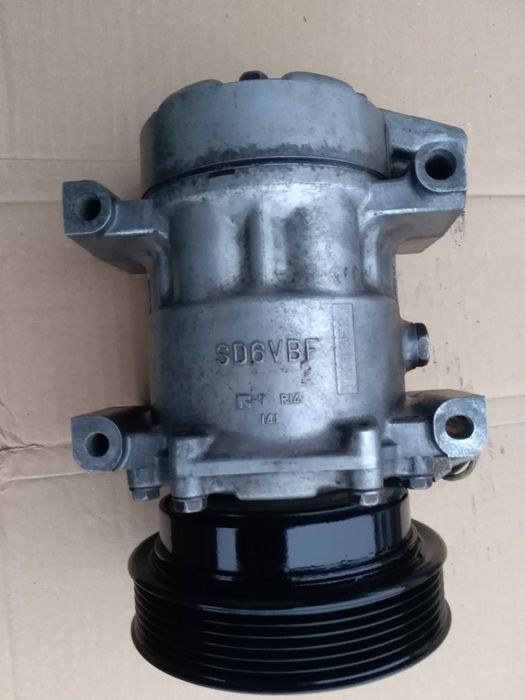 Compresor AC renault.