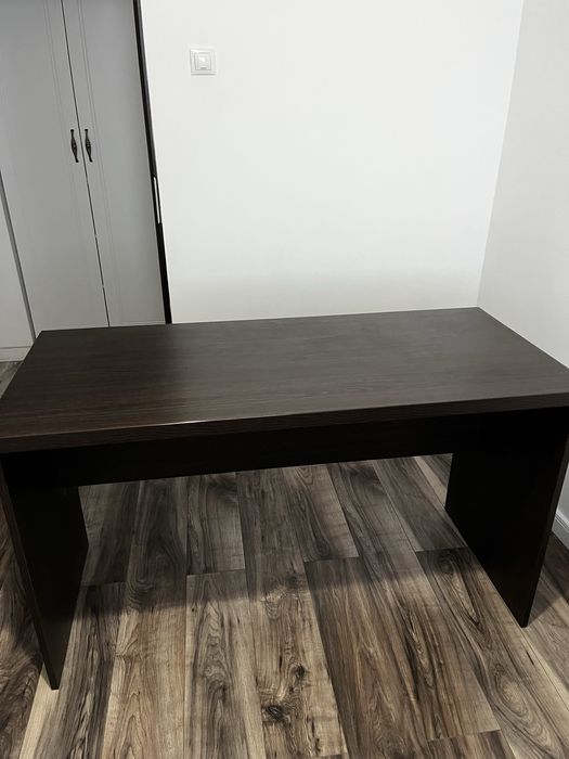 Vand birou culoarea wenge