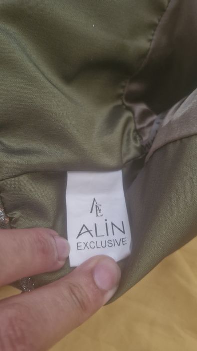 Рокля официална много красива