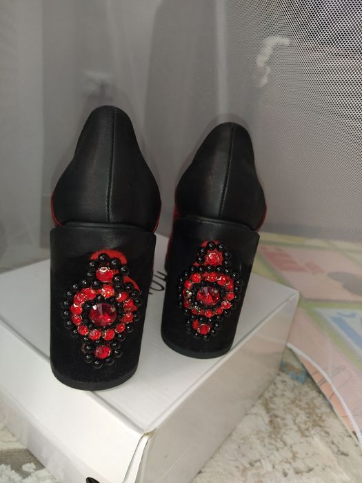 Женские туфли новые