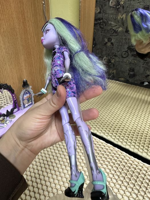 Продам куклу монстр хай!