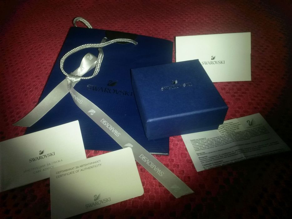 Лот от кутии за бижута Swarovski, Romano ,Dupond,Petek и др