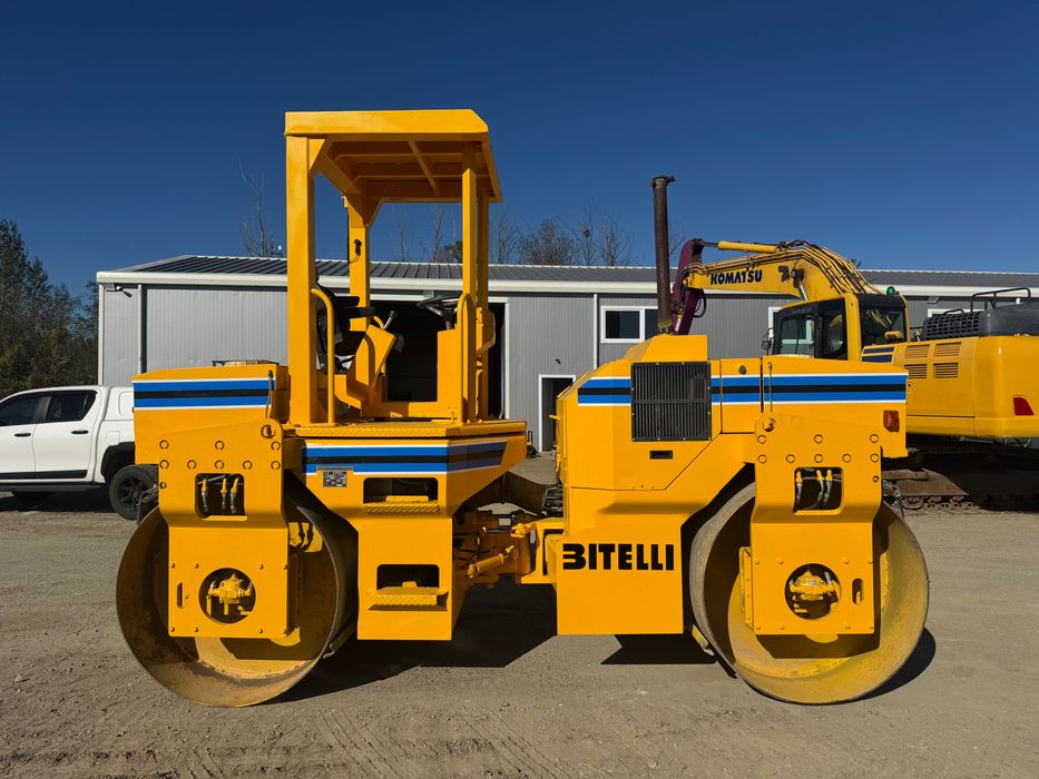 Cilindru compactor Bitelli ( Cat ) DTV100 Grifone 10T