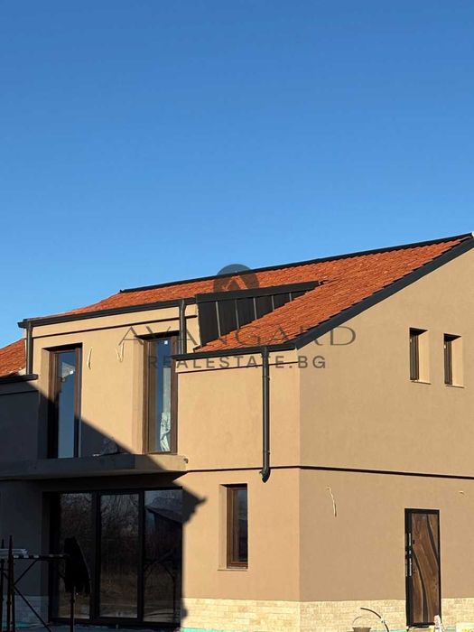 Продава се Къща в с. Скутаре, Област Пловдив - 100 кв.м за 1836 €/кв.м - Снимка #2