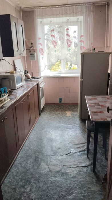 Продам 5 комн квартиру Рабочий посёлок