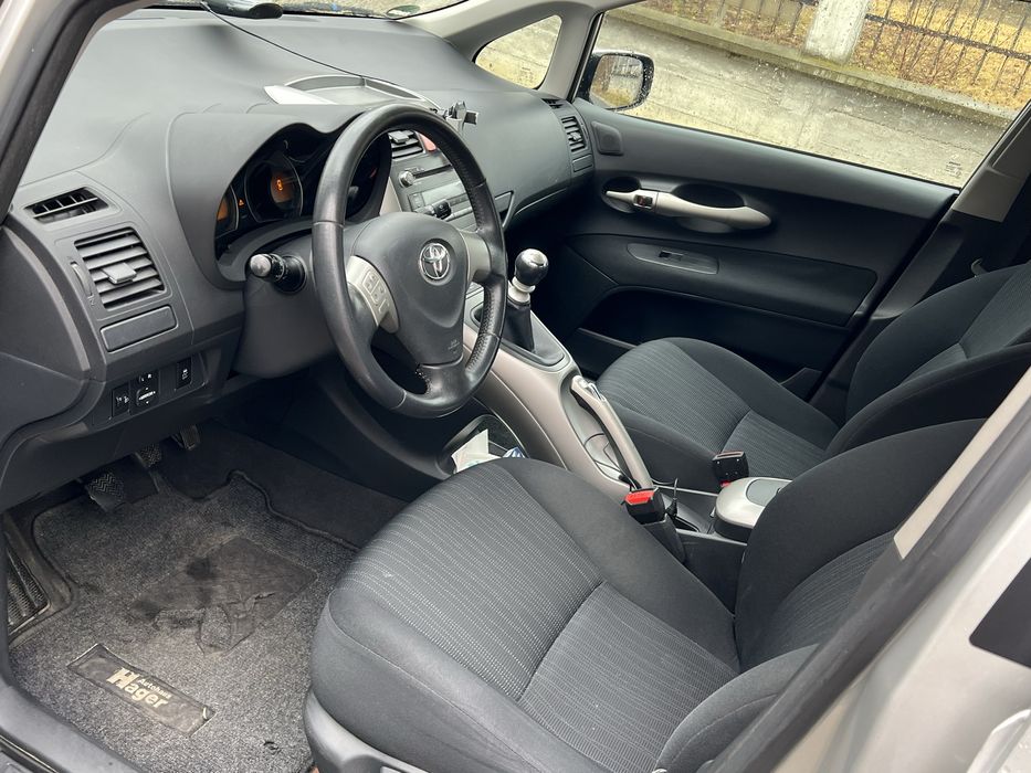 Vand Toyota Auris diesel