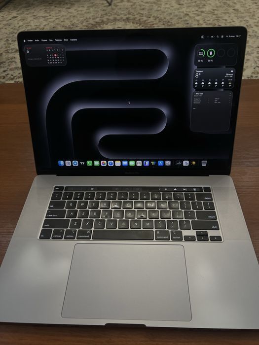 Macbook Pro 16 -inch (2019)