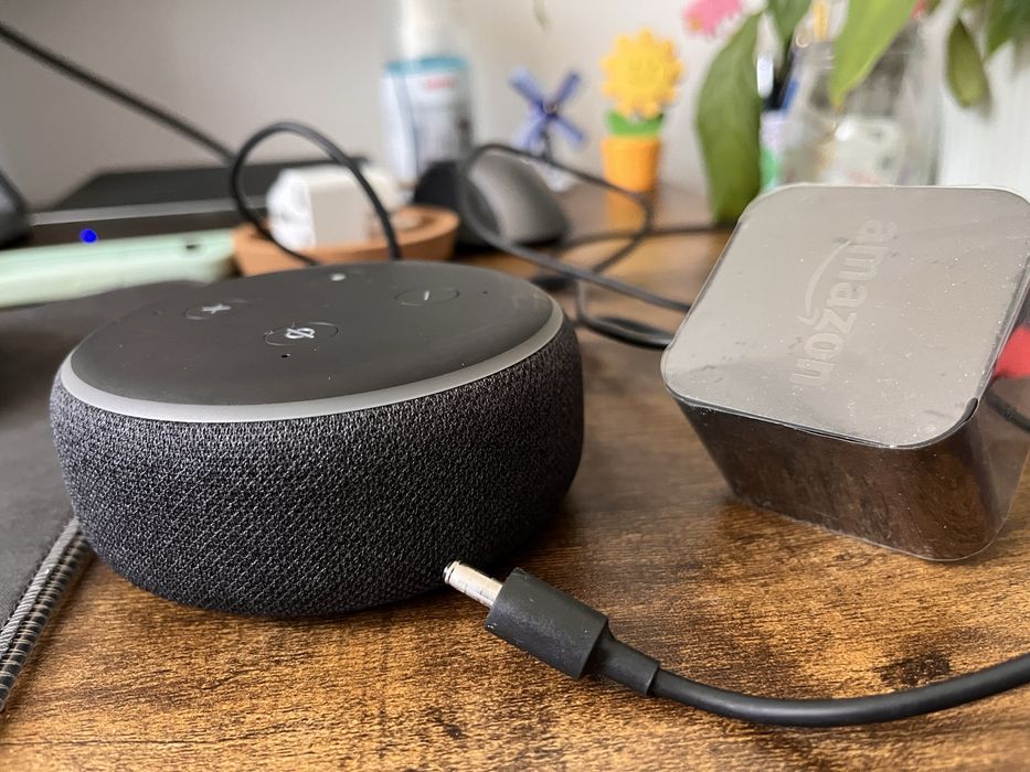 Amazon Echo Dot 3 – Boxă inteligentă cu Alexa – Stare impecabilă