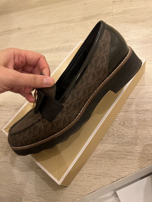 Ботиночки классические от Michael Kors