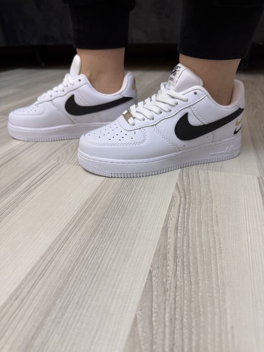 Adidasi de dama / sneakers air force