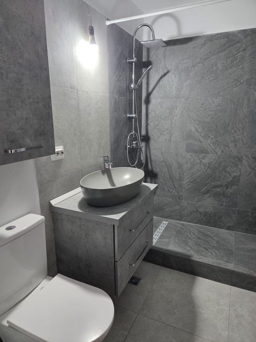 Vând apartament cu 2 camere strada Matache Temelie,et4/4