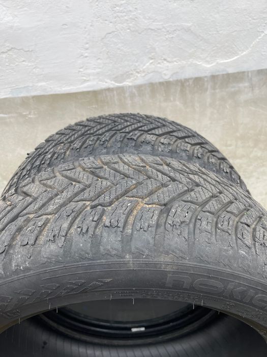 Гуми зимни 225/45R17