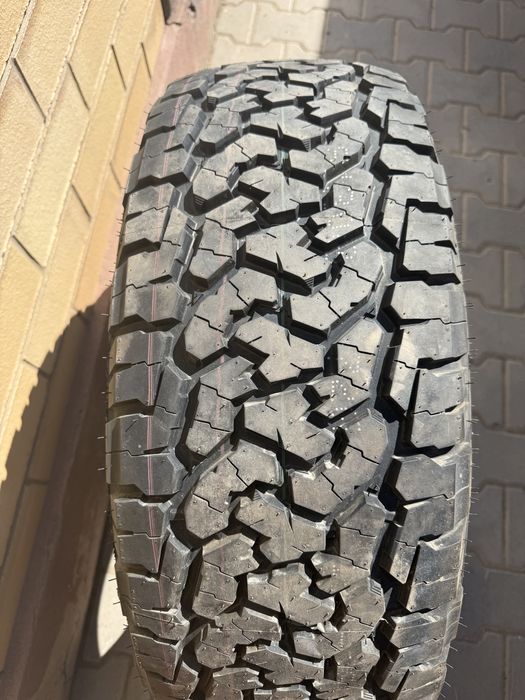 Балон резины Comforser 265/70/R17