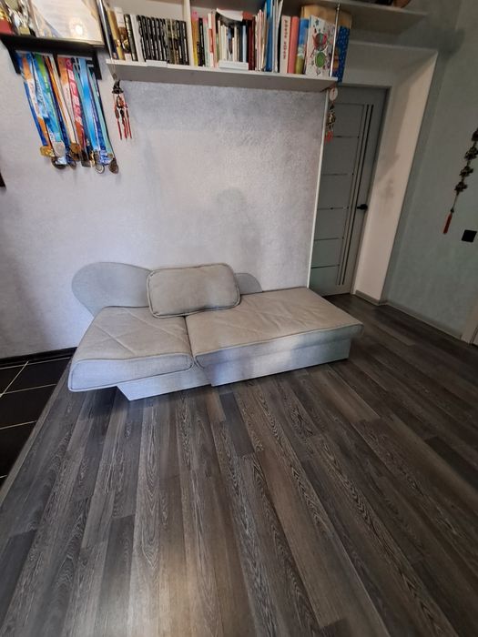 Продам диван раскладной