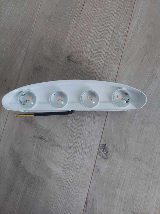 споты новые на стену