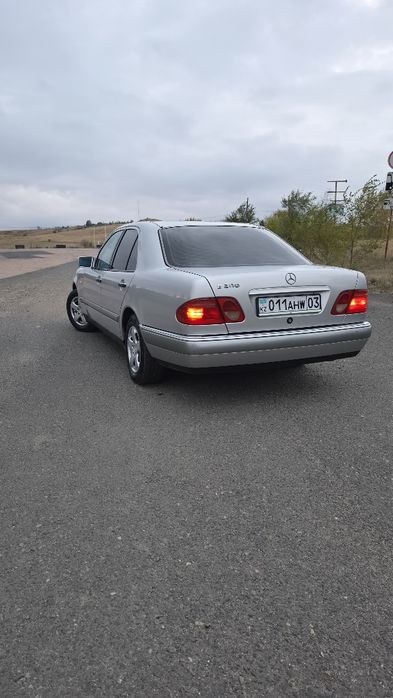 Продам мерседес w210
