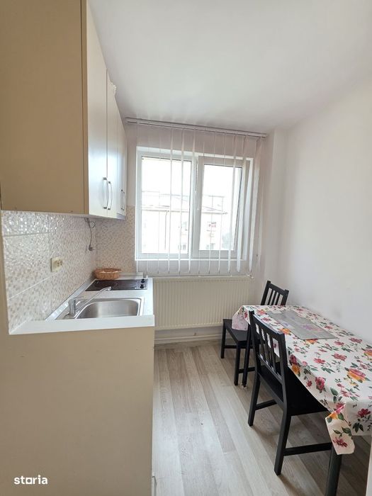 Piata Trapezului/5 minute metrou