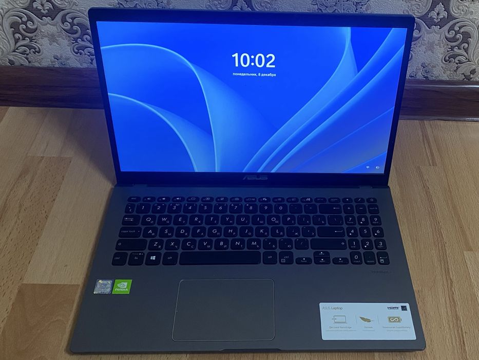 ASUS vivobook intel core i3
